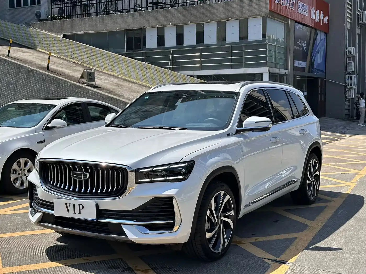 Geely Xingyue L