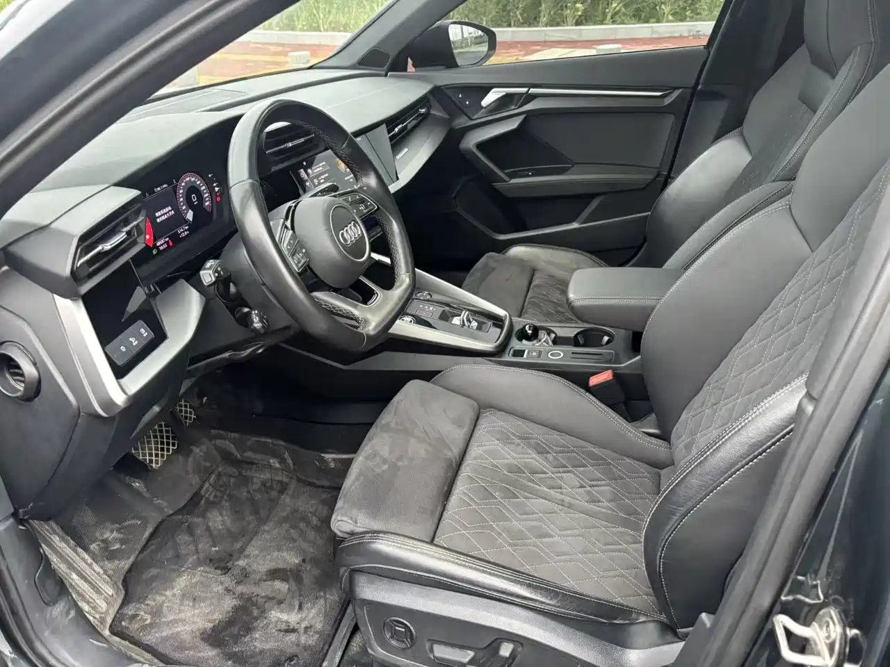 Audi A3 2023 Sportback 35 TFSI Luxury Sport фото 7