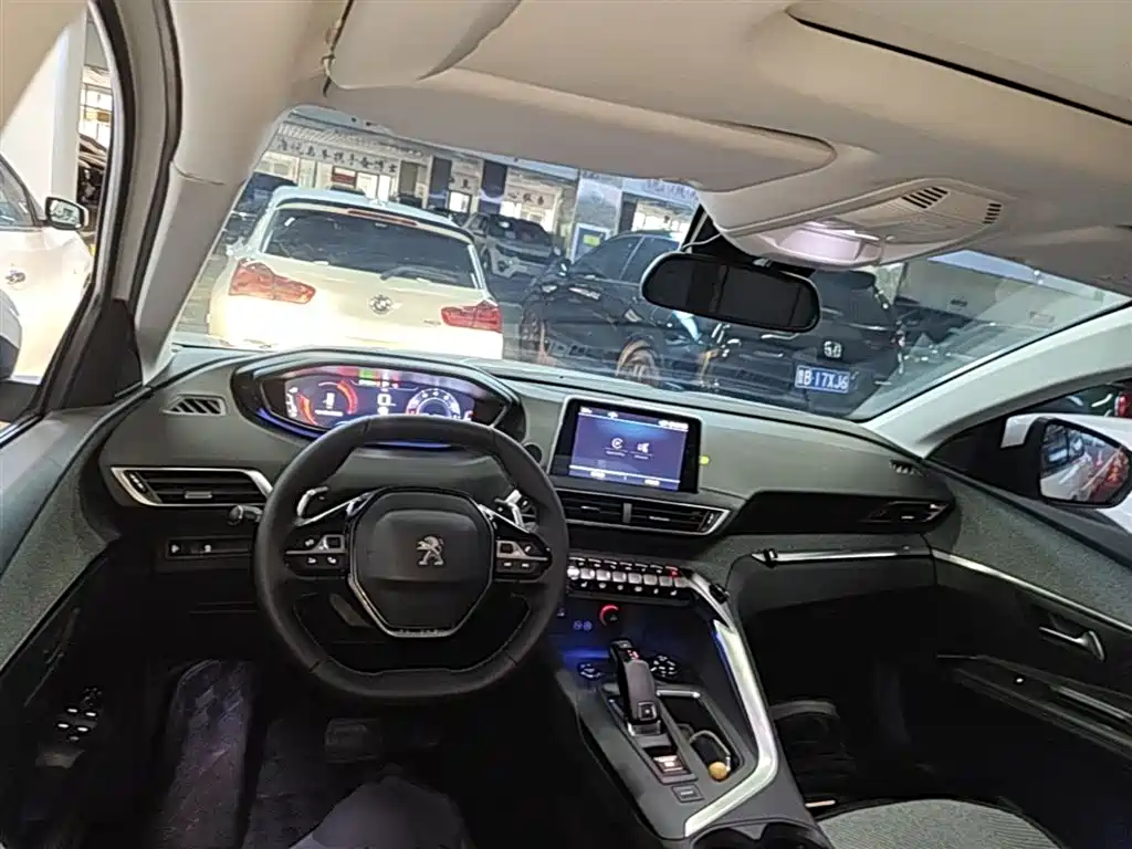 Peugeot 4008 2017 350THP Luxury Edition фото 10