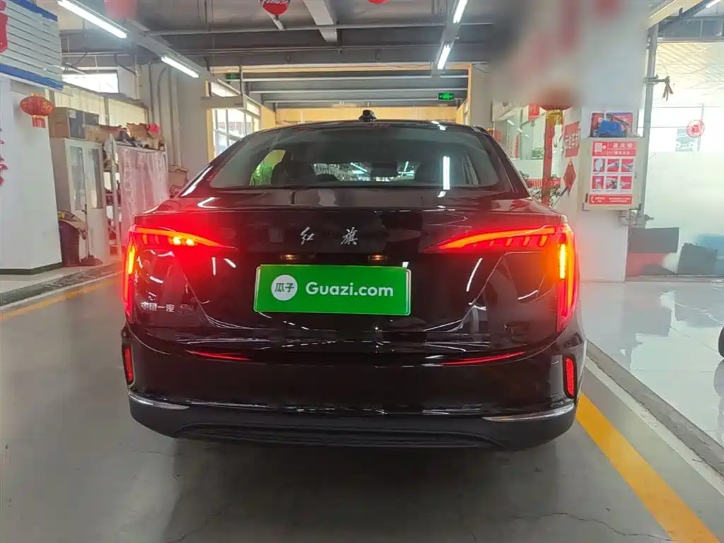 Hongqi E-QM5 2021 Ride-hailing Charging T3 Edition 5-seater фото 6