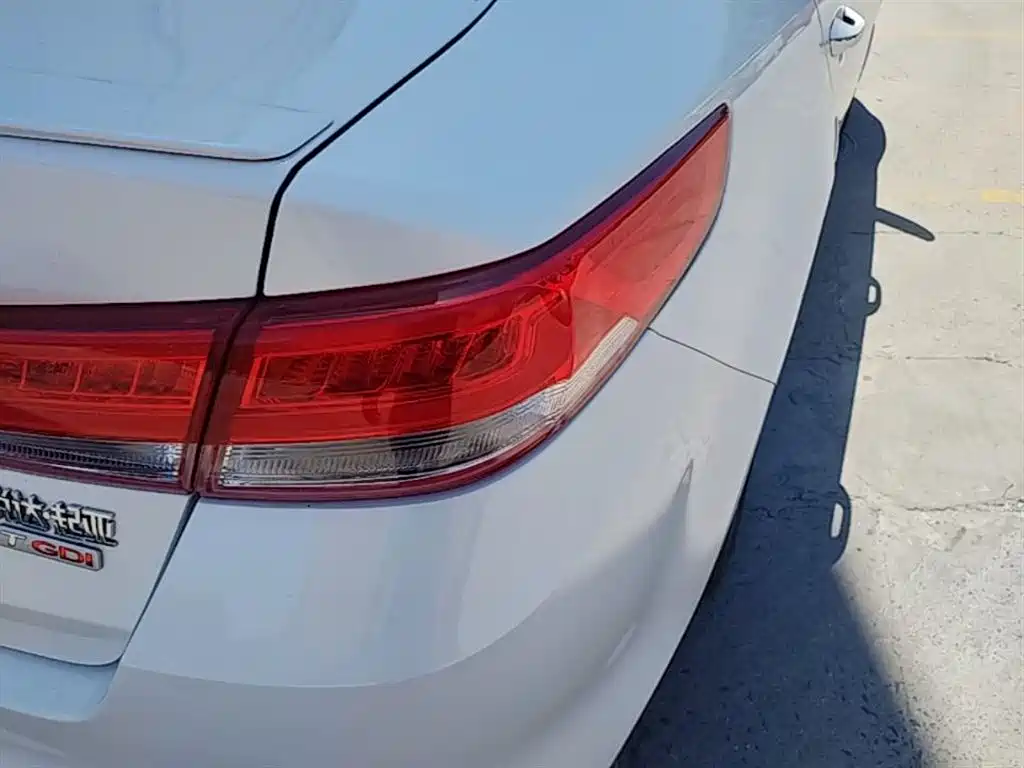 Kia K5 2016 1.6T Automatic LUX фото 8