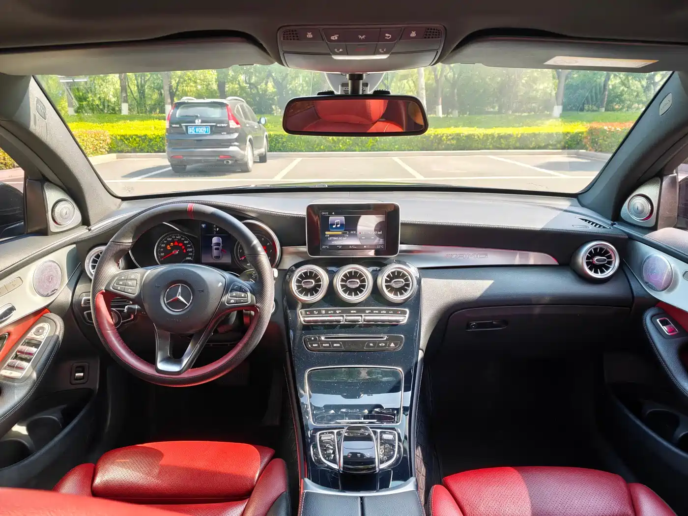 Mercedes-Benz GLC Coupe 2019 GLC 200 4MATIC Coupe SUV фото 18