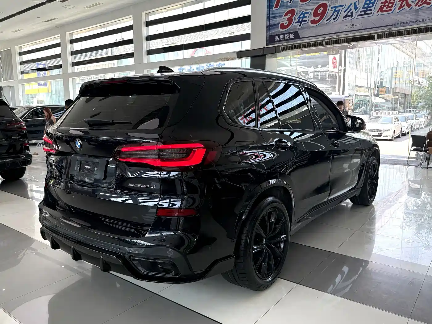 BMW X5 2022 2022 xDrive 30Li Premium M Sport Package