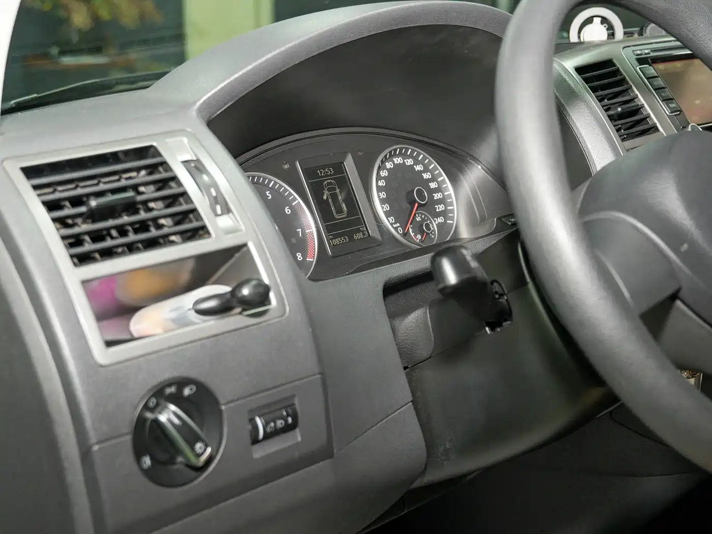 Volkswagen Caravelle 2014 2.0TSI 4WD Comfort Edition фото 14