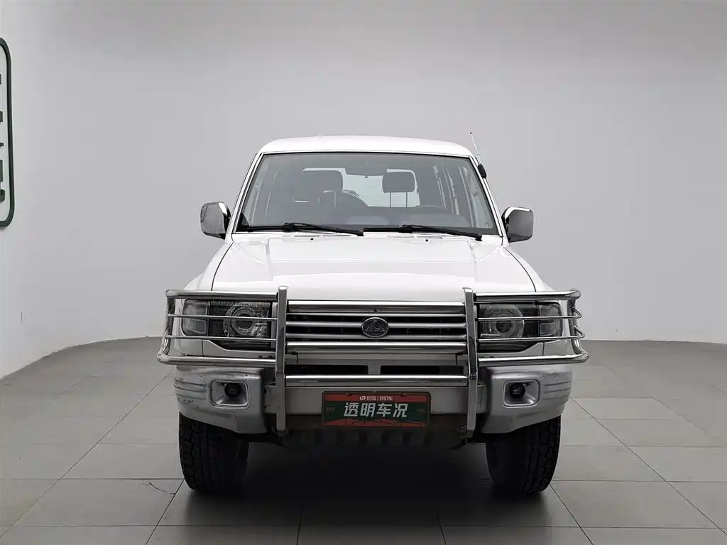 Leopaard Black King Kong 2013 2.2L Manual 4WD Standard Type фото 3