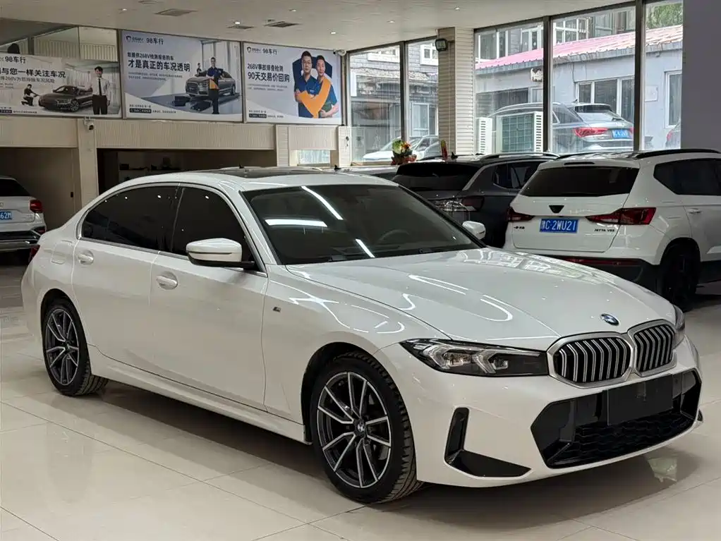 BMW 3 Series 2023 320Li M Sport Package фото 3