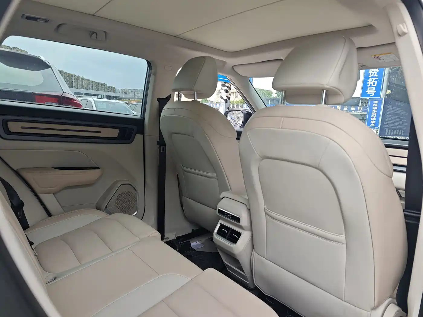 Geely ICON 2023 2023 1.5TD Chocolate Premium Edition