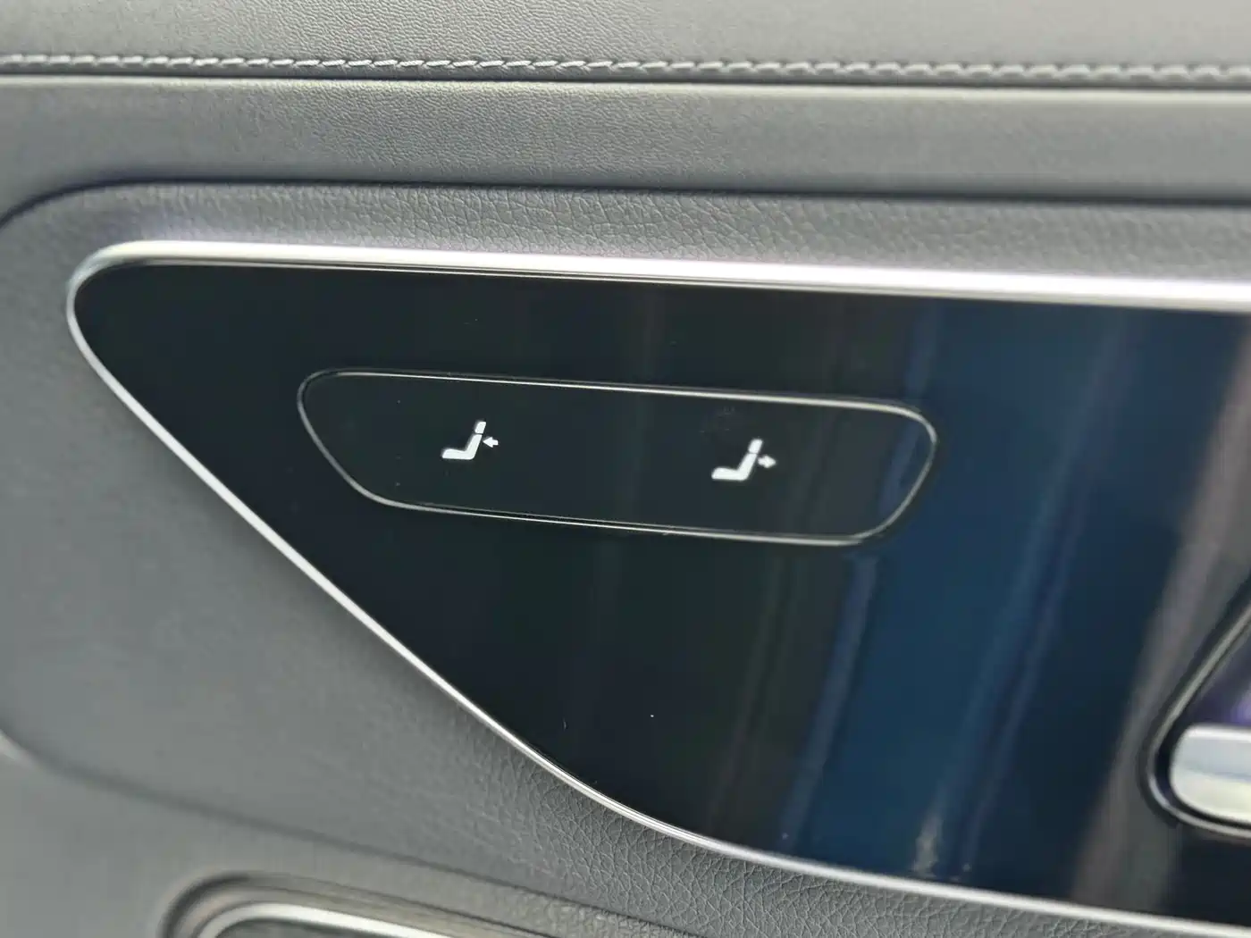 Mercedes-Benz C-Class 2022 C 200 L Sport Version фото 14