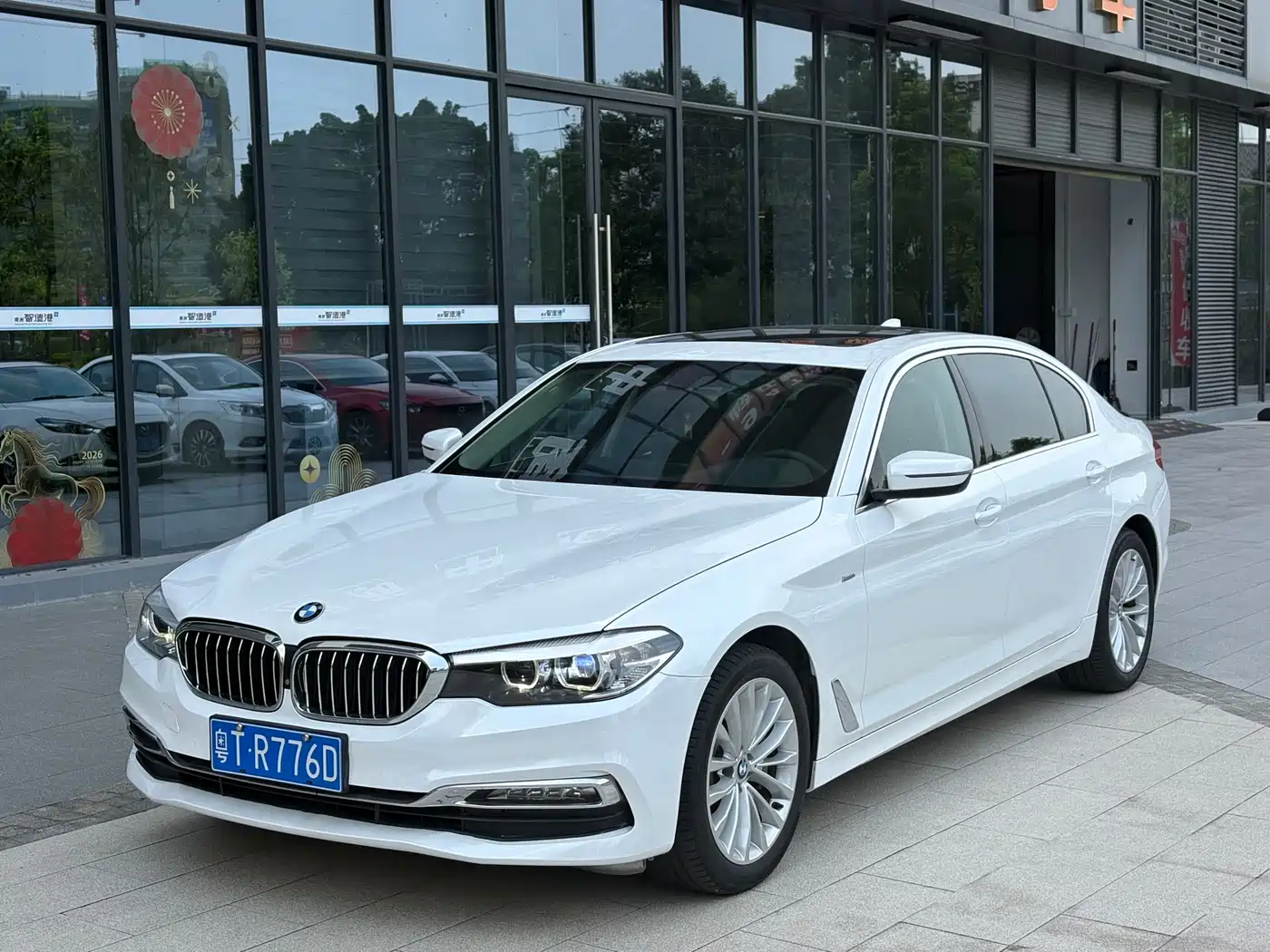 BMW 5 Series 2018 Facelift 530Li xDrive Luxury Package