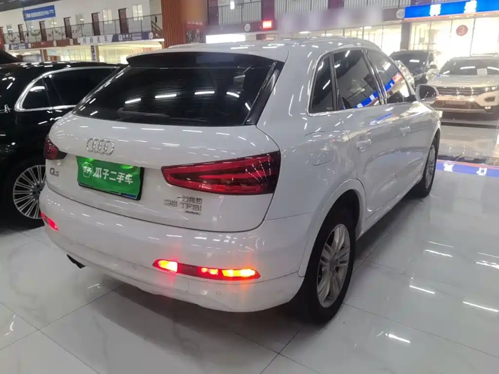 Фото 7 - Audi Q3