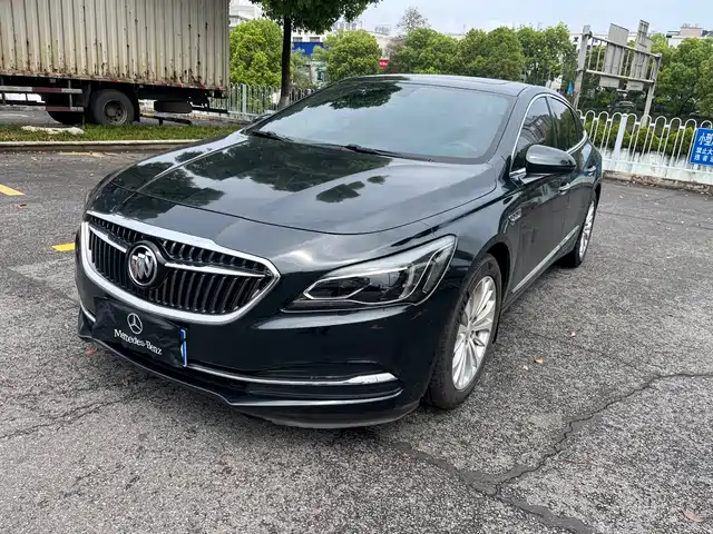 BUICK LACROSSE