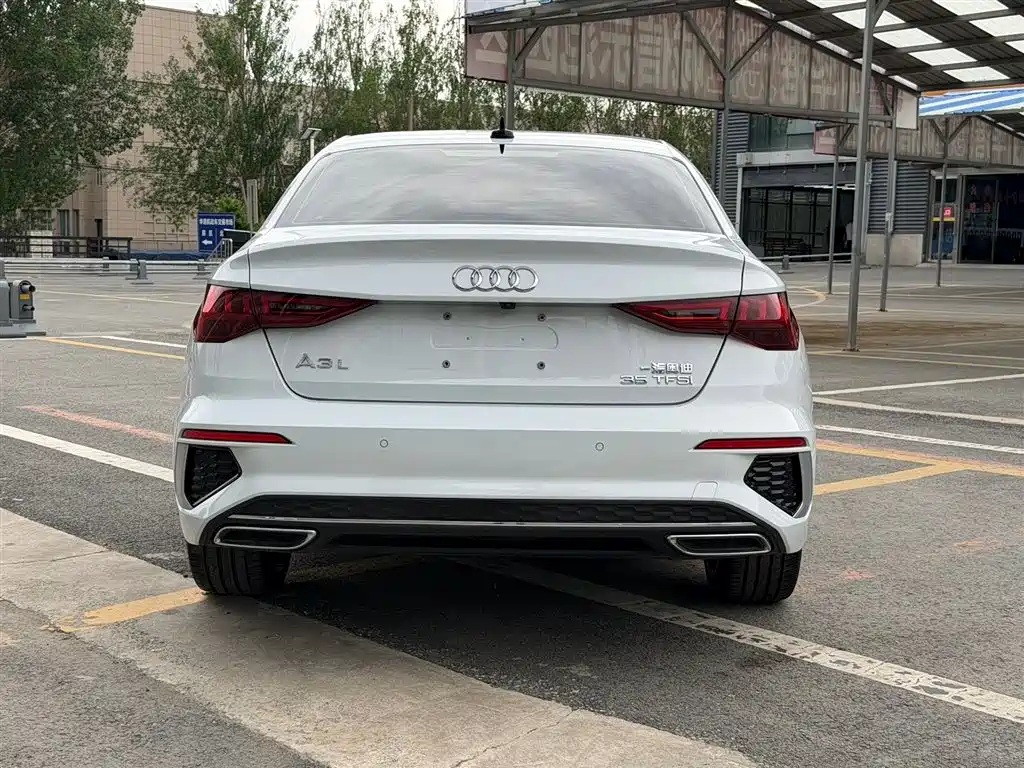Audi A3 2023 Facelift A3L Limousine 35 TFSI Fashion Sport фото 16