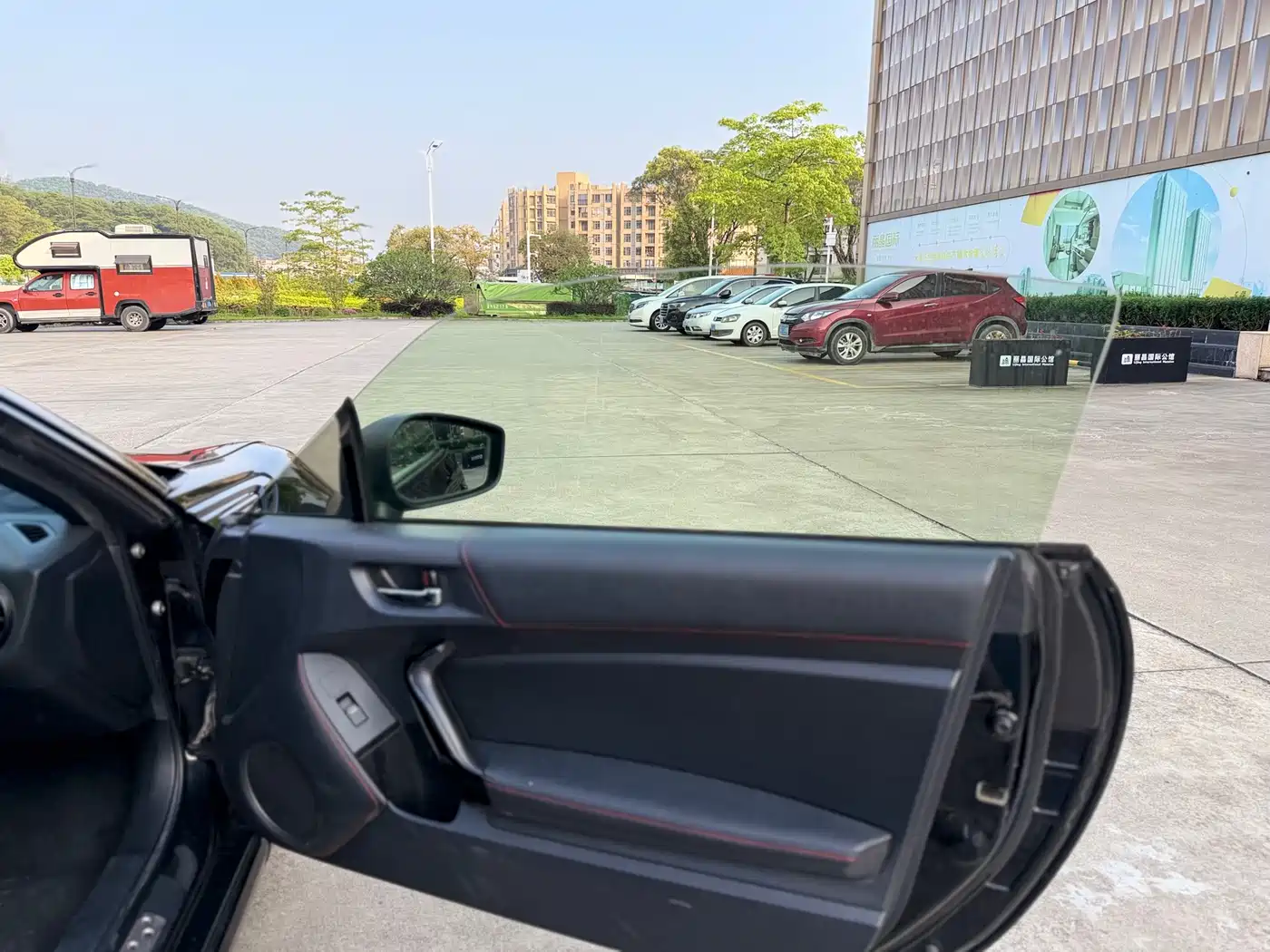 Subaru BRZ 2015 2.0i Manual фото 27