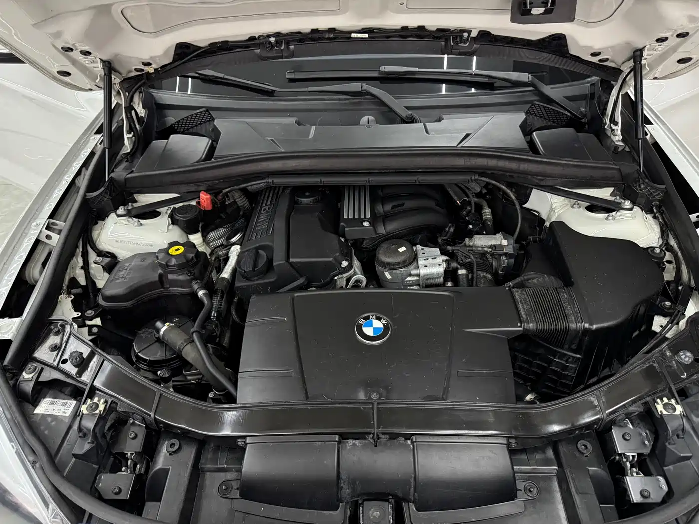 BMW X1 2013 sDrive18i Fashion фото 19