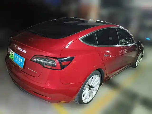 Tesla Model 3 (Import) 2019 Long Range All-Wheel Drive Edition — фото 5