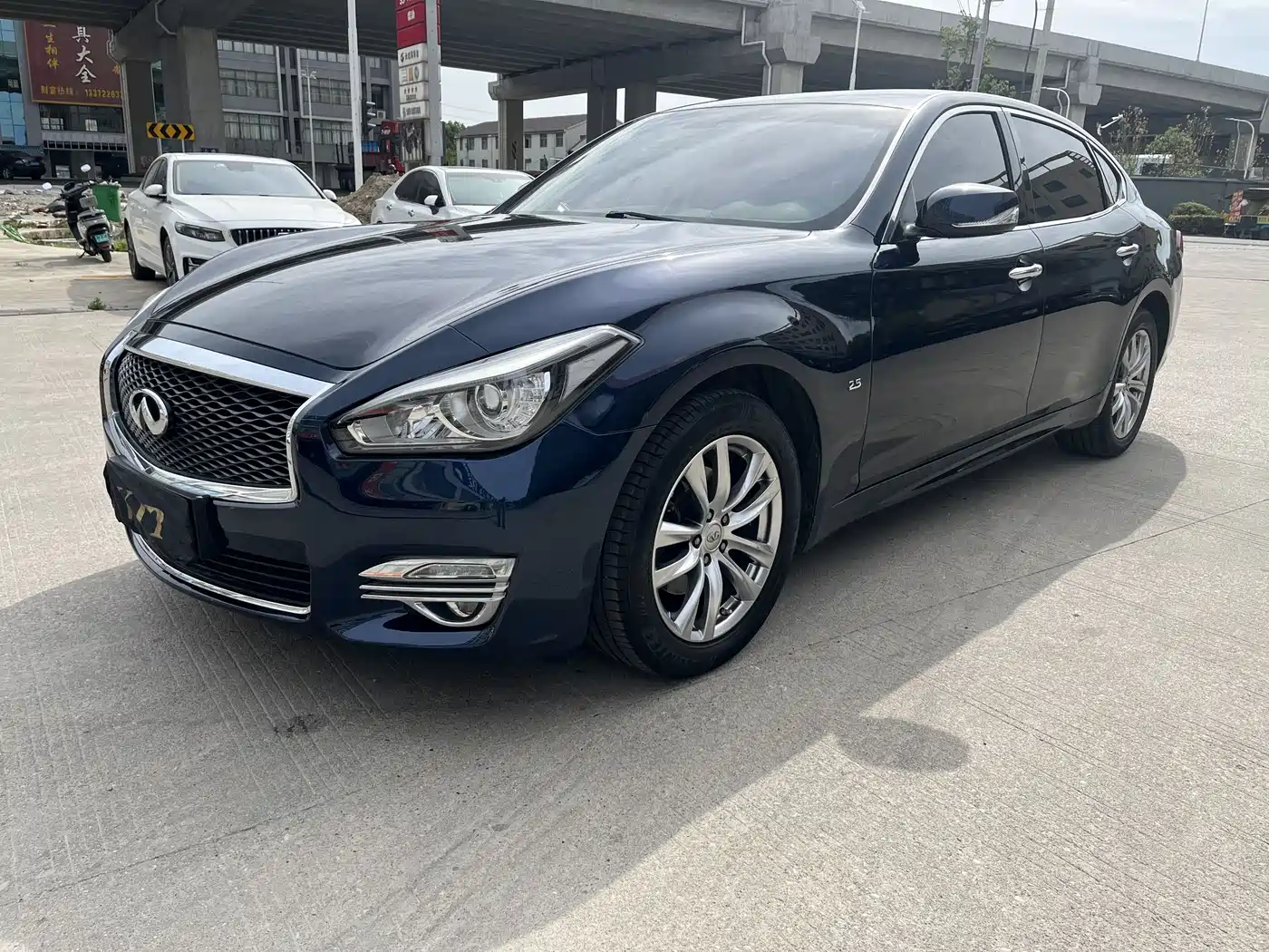 Infiniti Q70 2017 2017 Q70L 2.5L Elite Edition