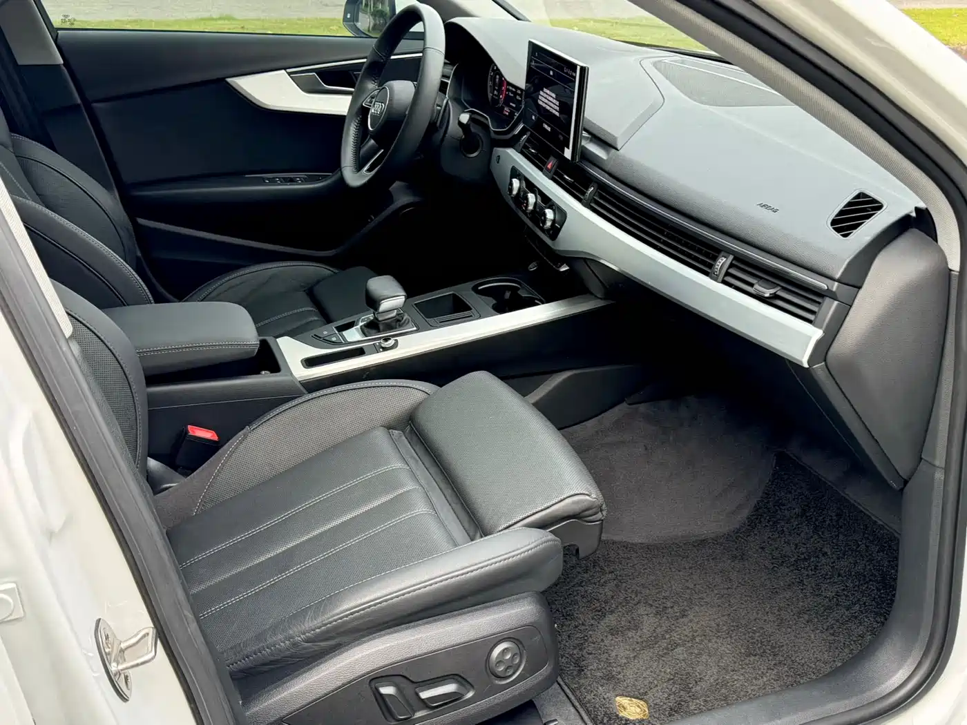 Audi A4L 2020 40 TFSI Fashion Dynamic Edition фото 9