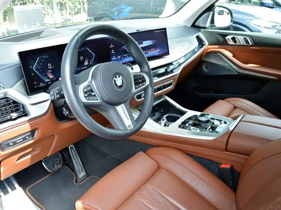 BMW X7 2023 xDrive40i Executive M Sport Package фото 7