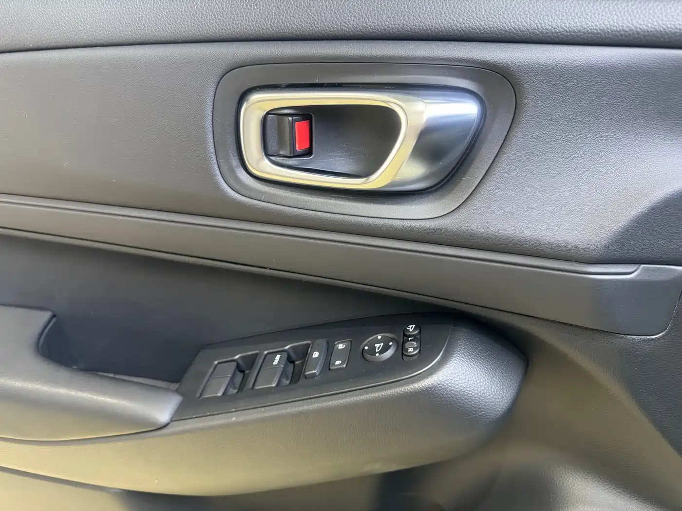 Honda Vezel 2024 2023 1.5L CVT Technology Edition
