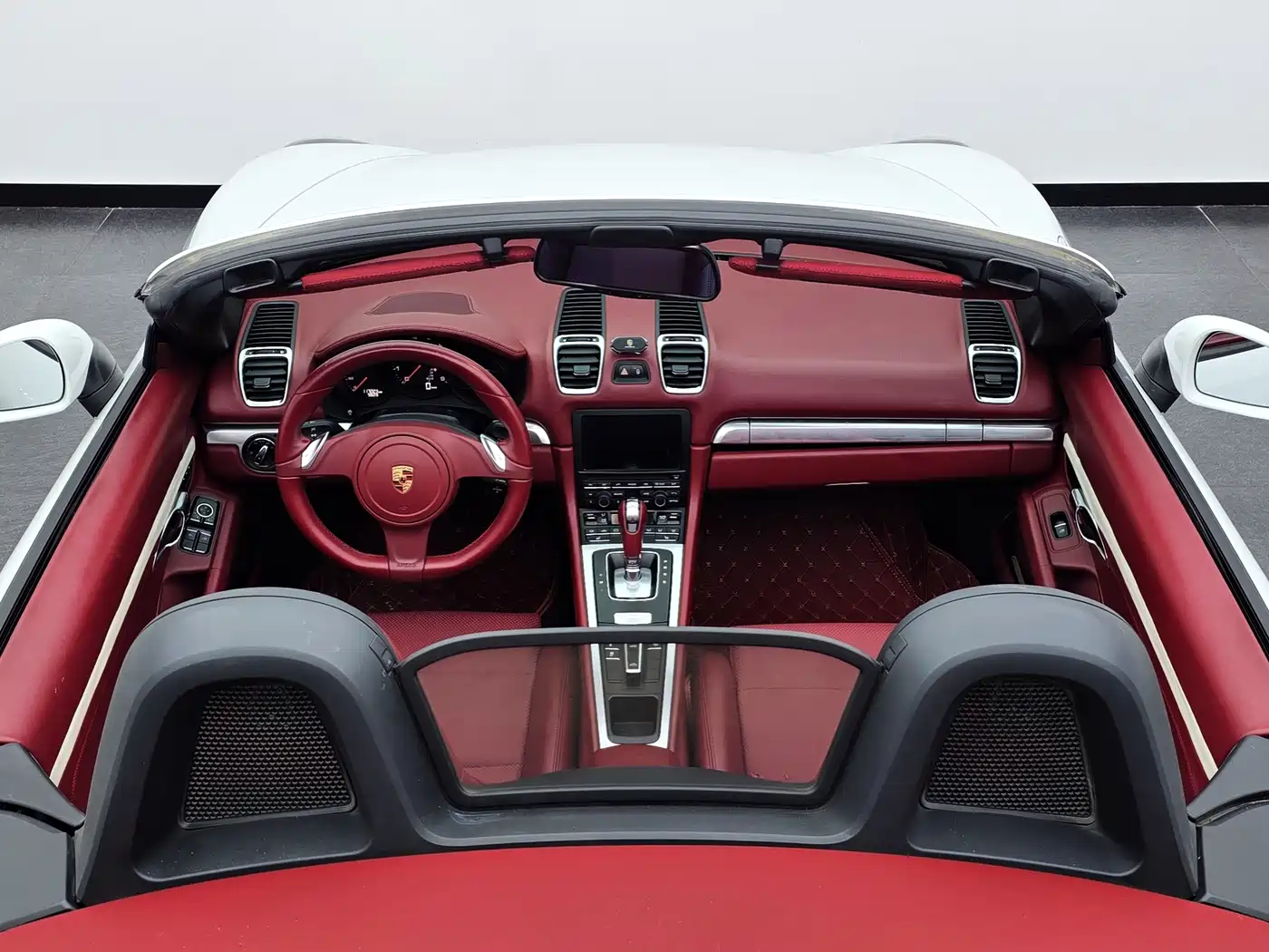 Porsche Boxster 2015 2015 Boxster Style Edition 2.7L