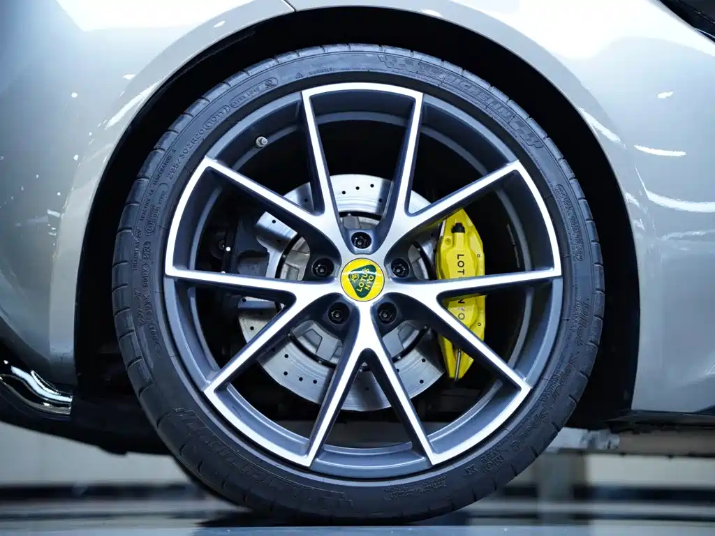 Lotus EMIRA 2024 2022 3.5T V6 Manual First Edition