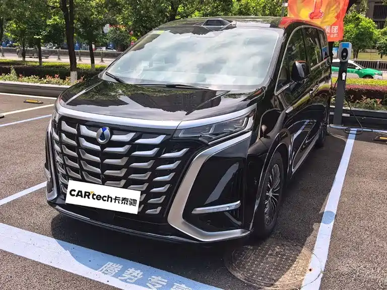 Denza D9 2025 Model DM-i Smart Drive Edition 1020 AWD Flagship