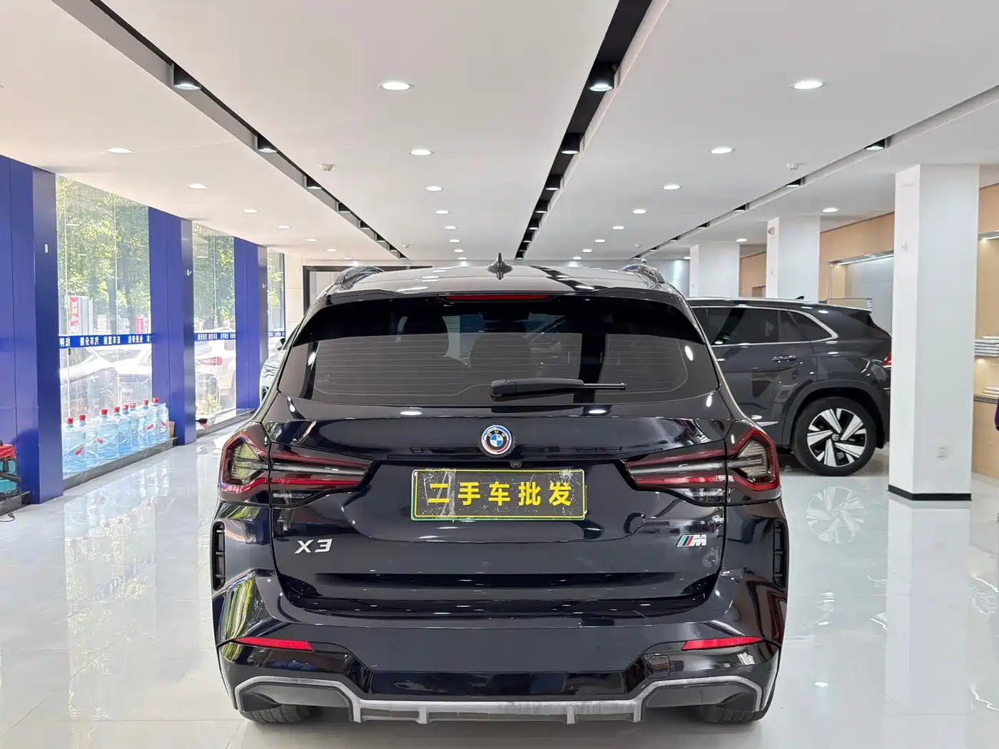 BMW iX3 2023 Leading Type фото 8