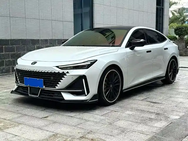 Changan UNI-V 1.5T, Спорт