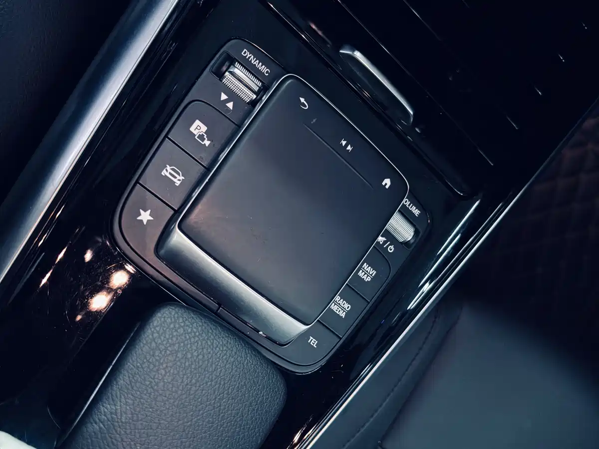 MERCEDES-BENZ B CLASS