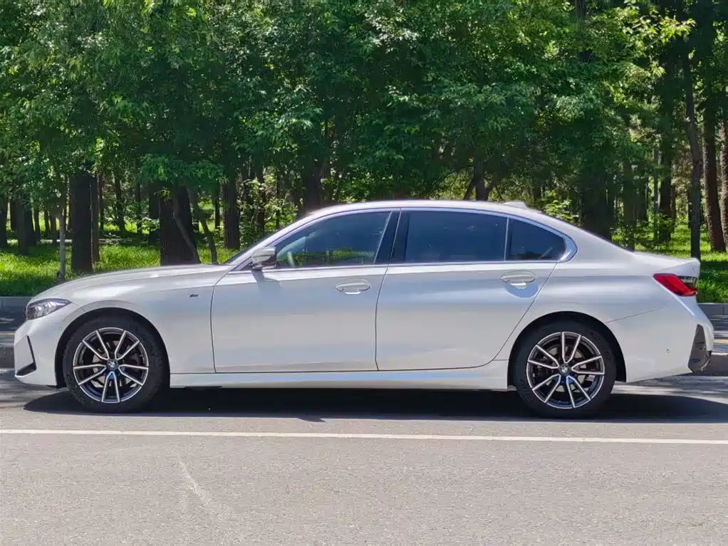 BMW 3 Series 2023 325Li M Sport Package фото 3