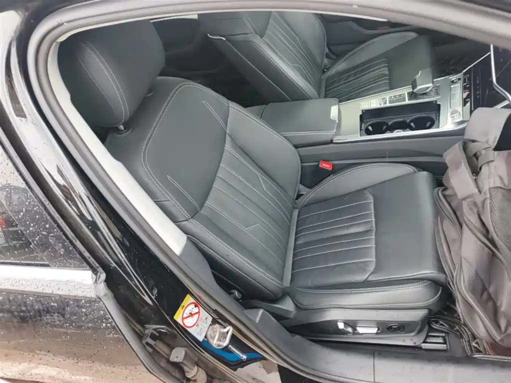 Audi A6L 2023 45 TFSI Premium Selection Dynamic фото 20