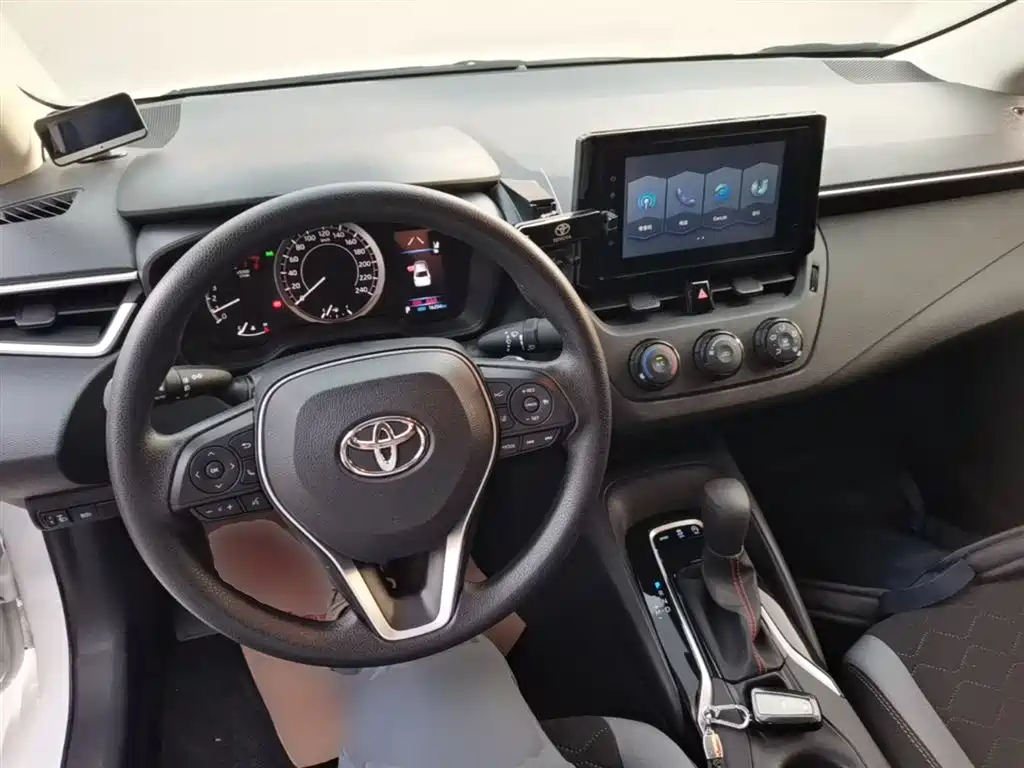Toyota Corolla 2021 1.2T S-CVT Pioneer PLUS Edition фото 10