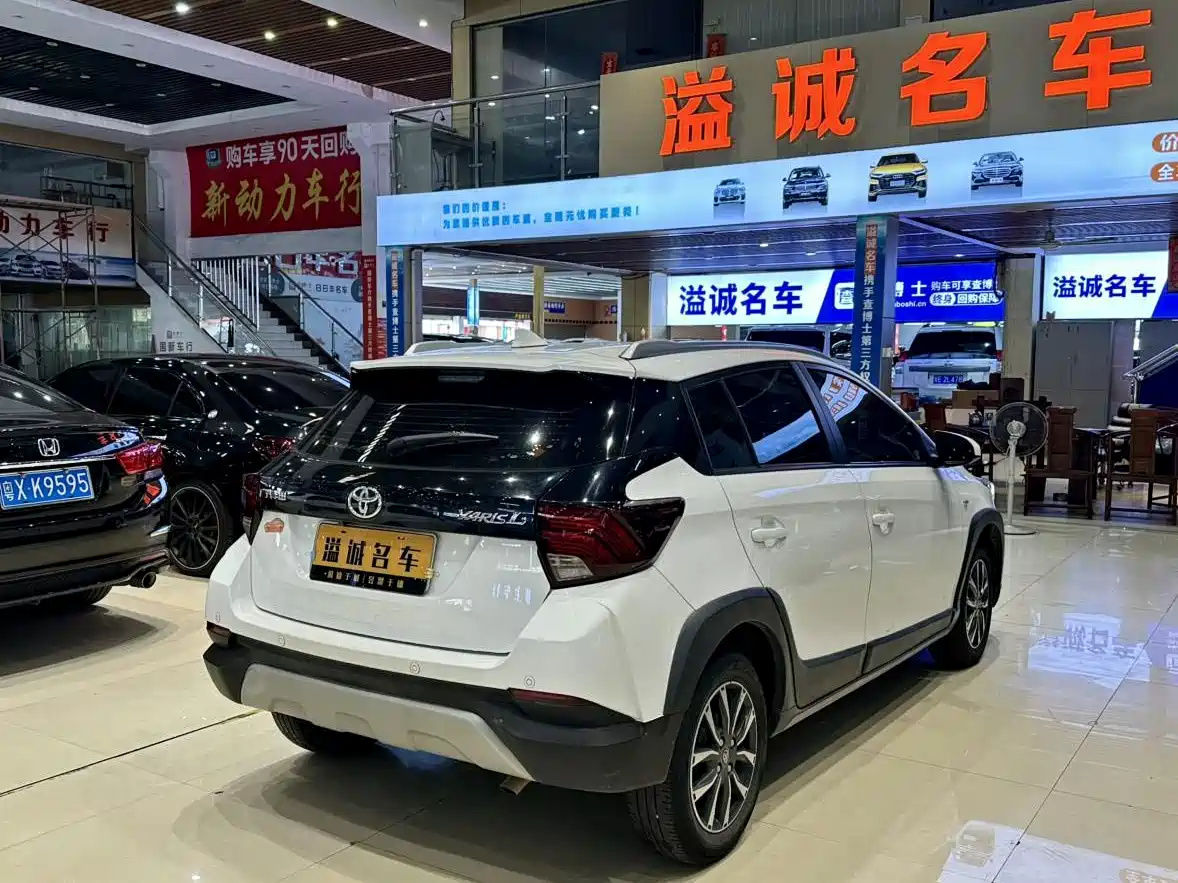 Toyota Yaris, миниатюра 13