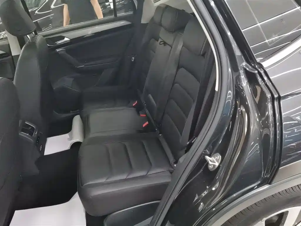 Volkswagen Tayron 2019 Expedition 280TSI 2WD Luxury (China VI) фото 13