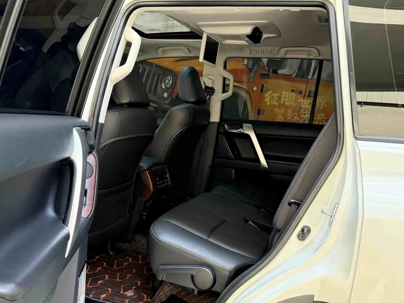 Toyota Prado 2016 3.5L Auto VX фото 7