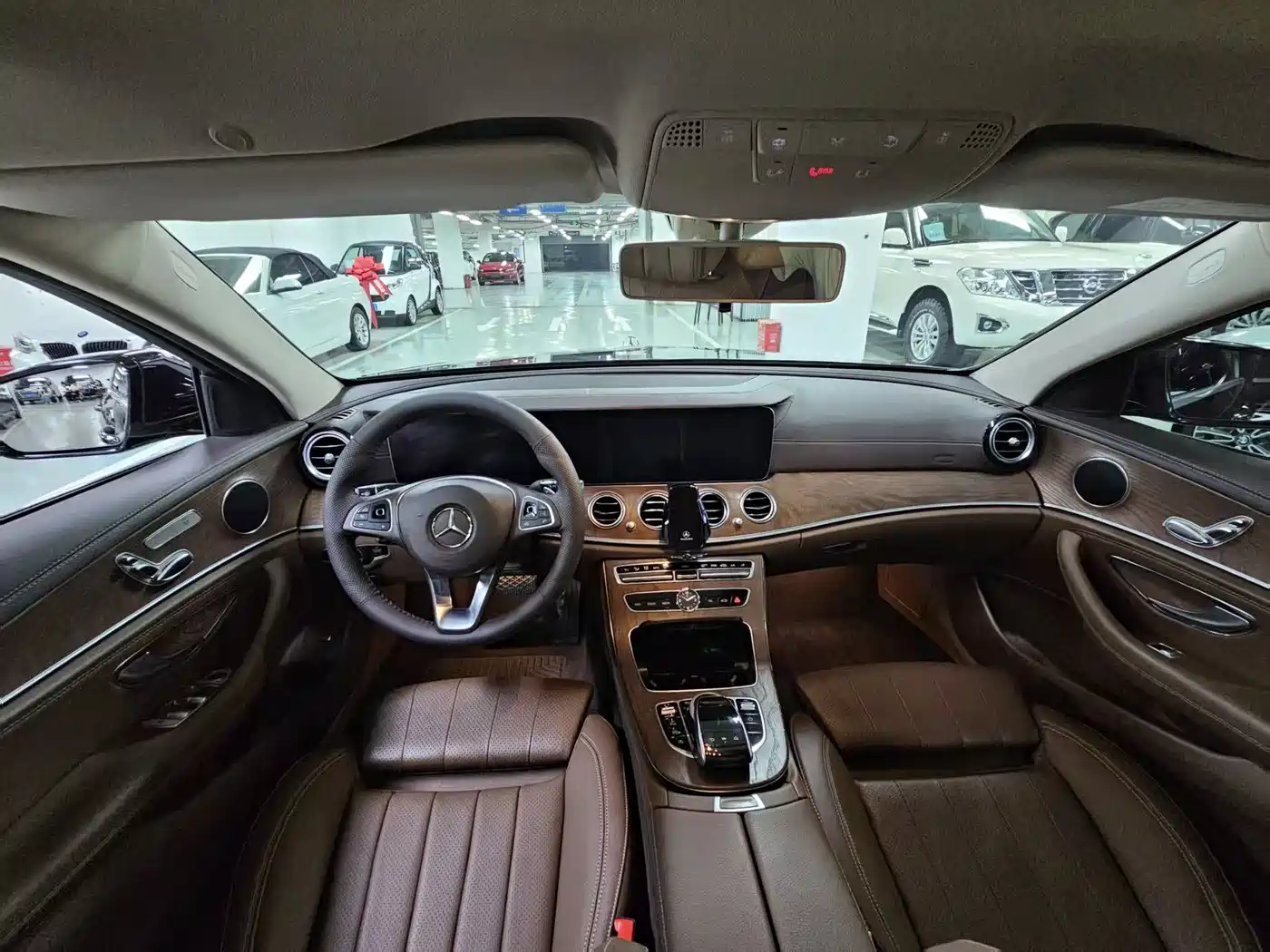 Mercedes-Benz E-Class 2018 Facelift E 200 L фото 12