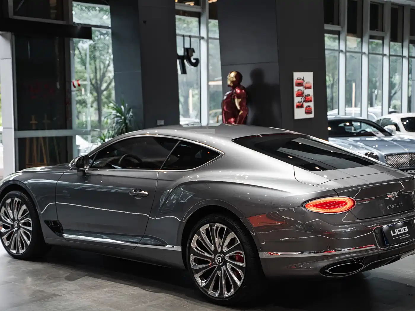 Bentley Continental 2018 6.0T GT W12 фото 14