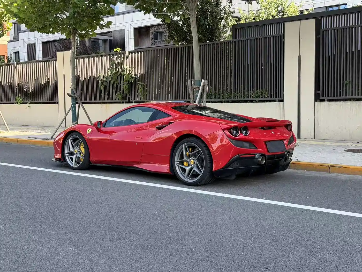 Ferrari F8 2021 2019 Tributo 3.9T V8