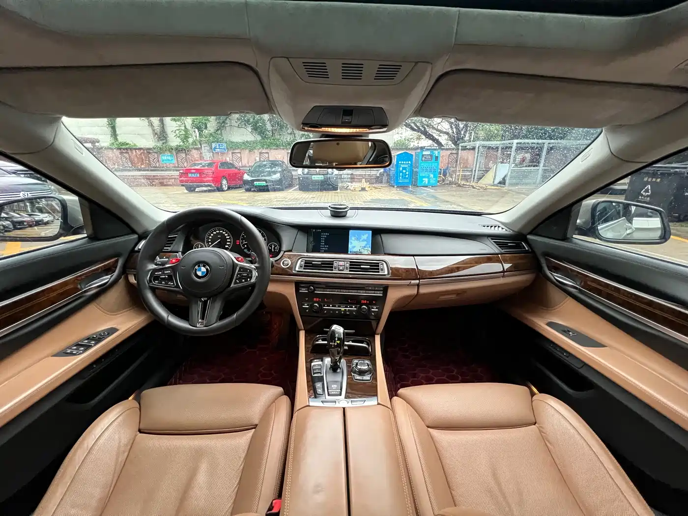 BMW 7 Series 2012 760Li 25th Anniversary Limited Edition фото 5