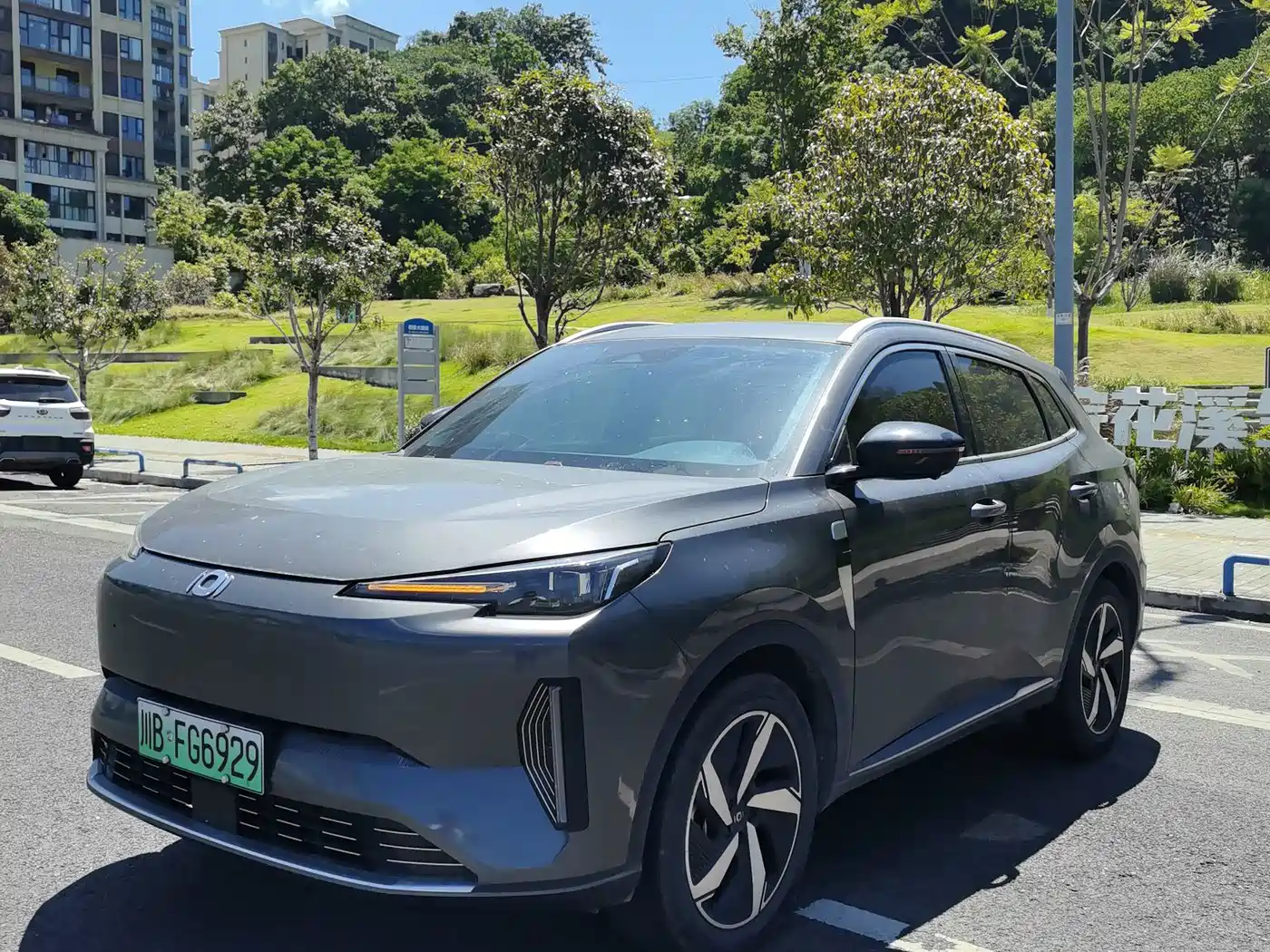 Changan Qiyuan Q05, 2024 год