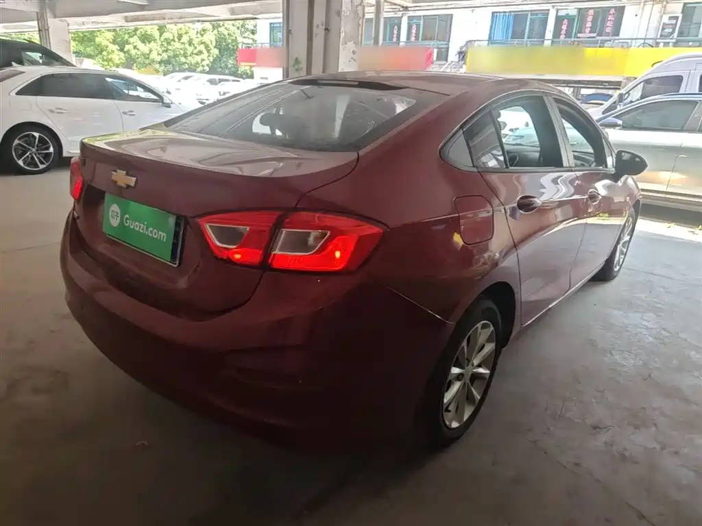 Chevrolet Cruze 2017 1.4T DCT Pioneer Sunroof фото 7