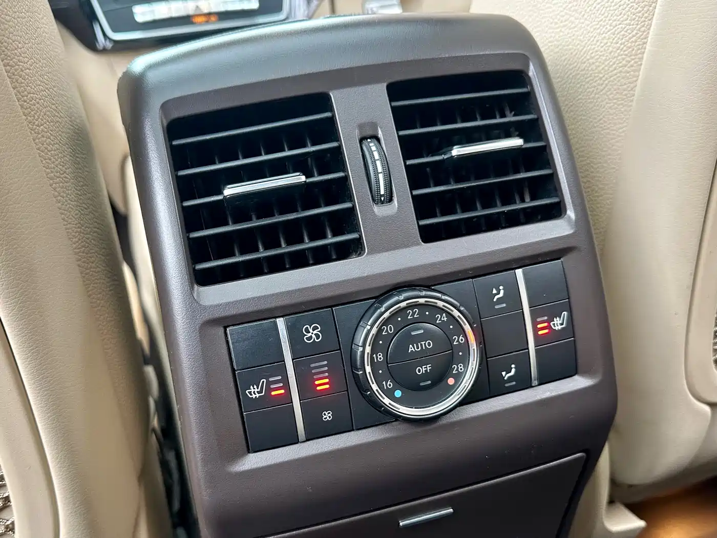 Mercedes-Benz GLS 2018 GLS 400 4MATIC Dynamic фото 14