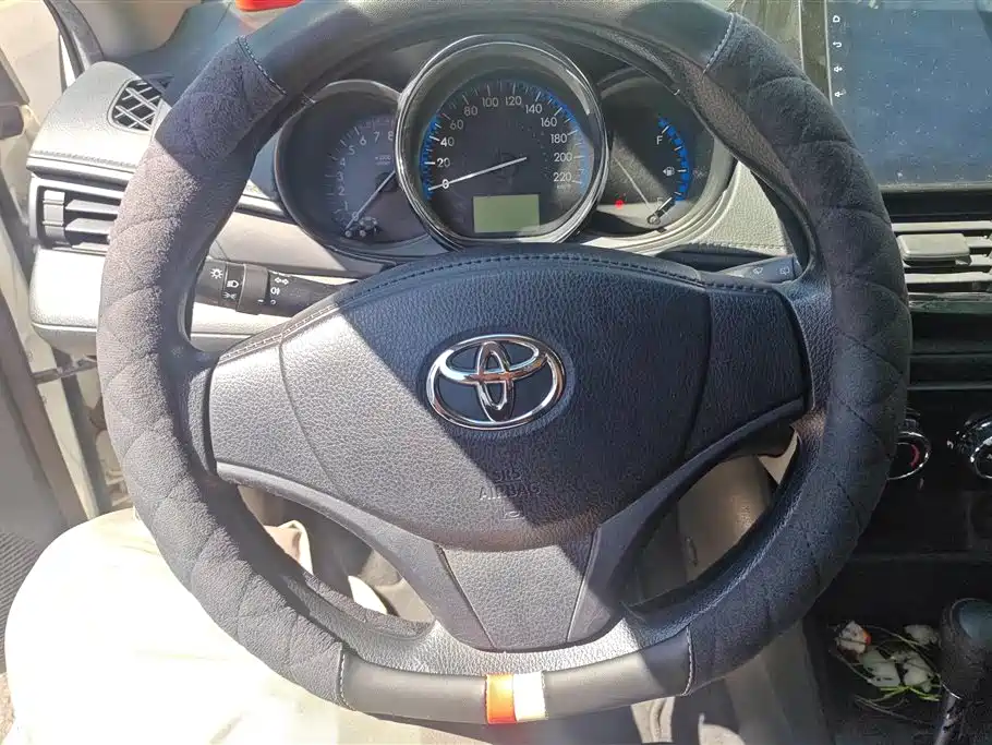 Toyota Vios FS 2017 1.5L CVT Fengchi Edition фото 15
