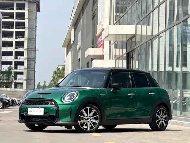 MINI 