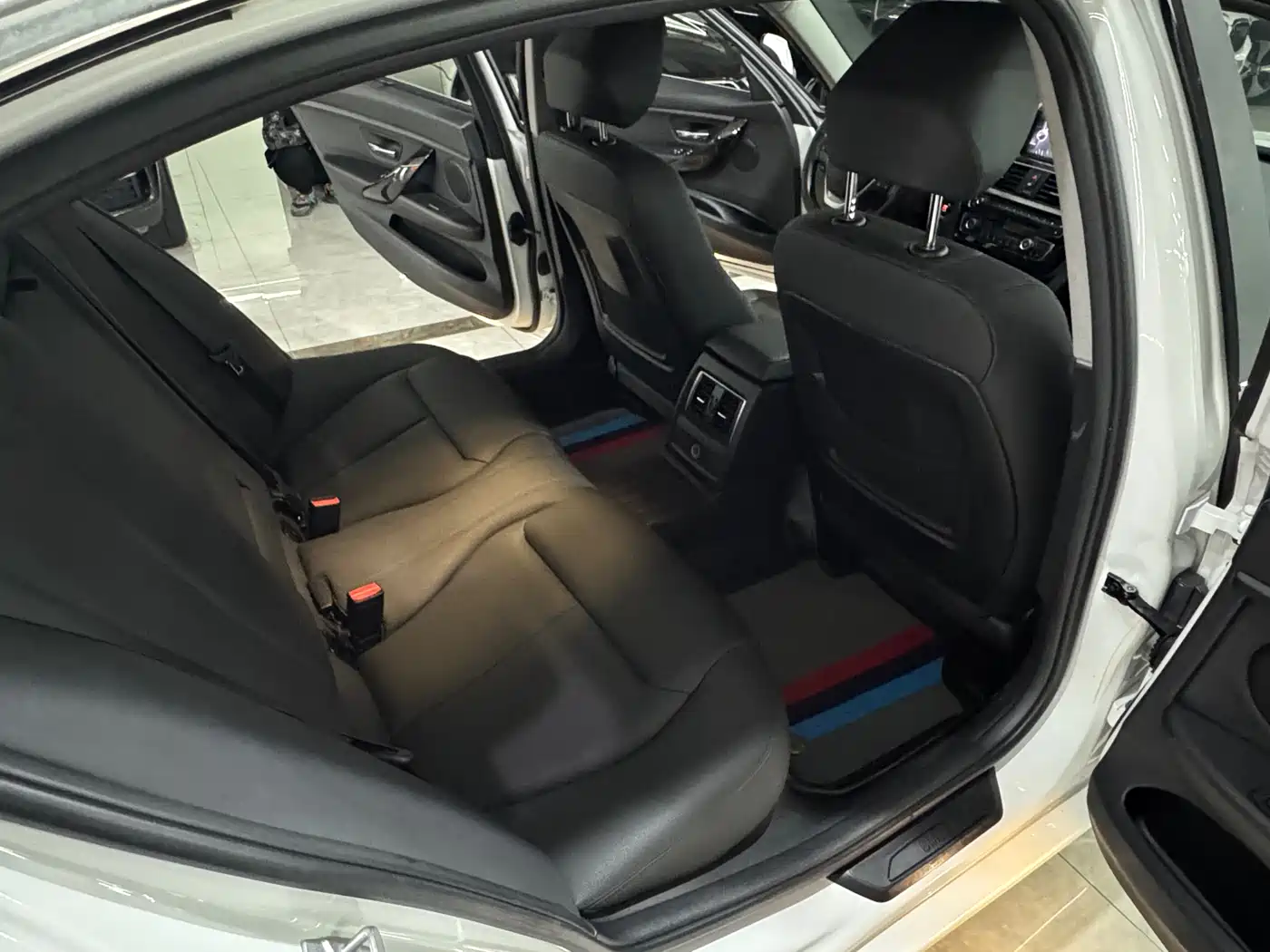 BMW 3 Series 2017 320Li Fashion фото 13