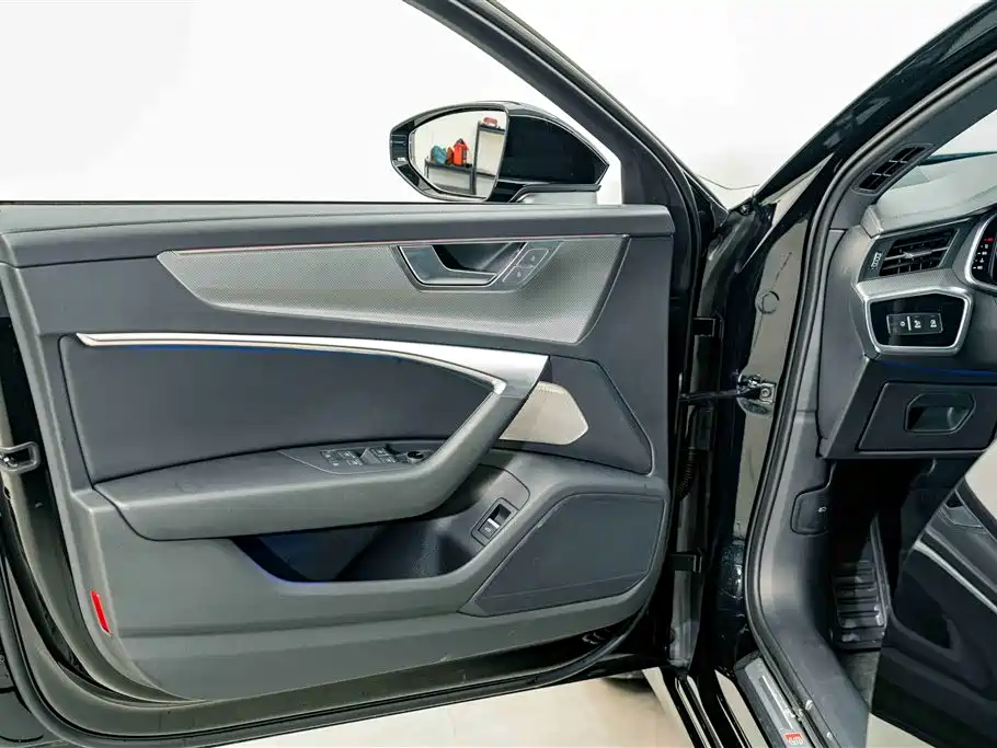 Audi A6L 2024 45 TFSI Premium Dynamic фото 16