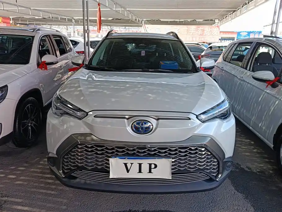 Toyota Frontlander 2024 2.0L Smart Hybrid Dual Engine Luxury Edition фото 2