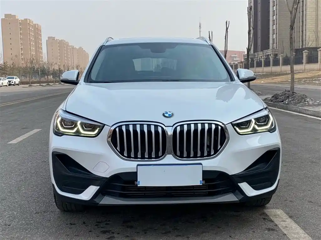 BMW X1 2021 Facelift sDrive25Li Leading фото 2