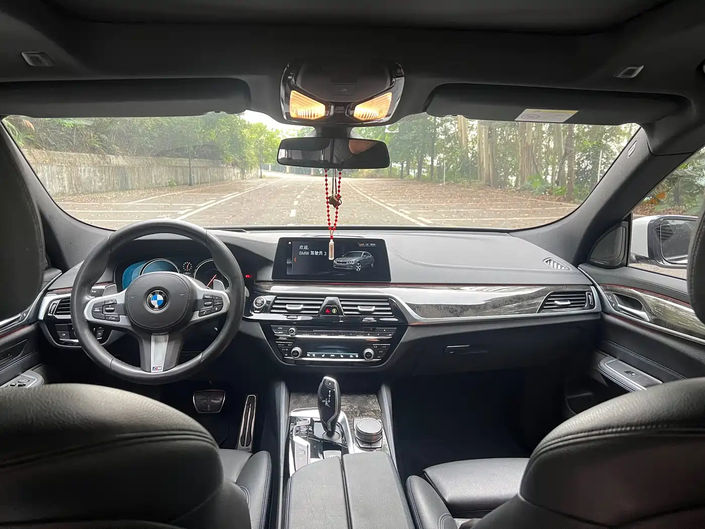 BMW 6 Series GT 2018 630i M Sport Package фото 10