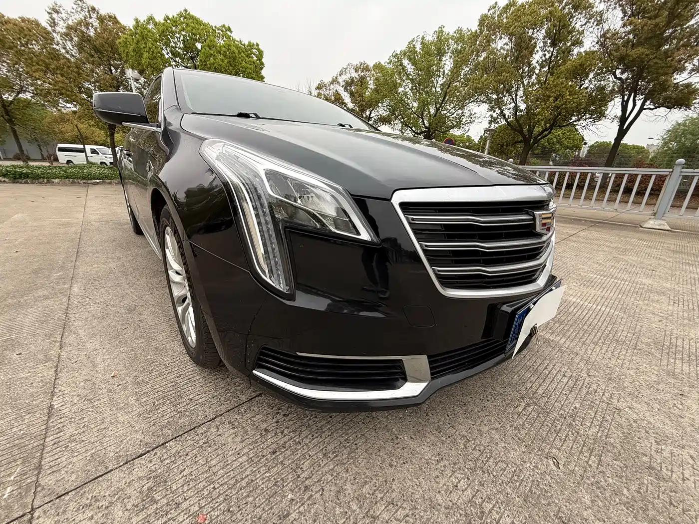 CADILLAC XTS